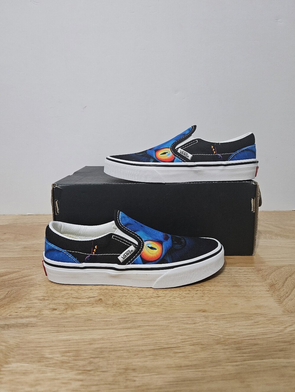 Vans Classic Slip On KPop Demon Hunters Derpy Tiger PS